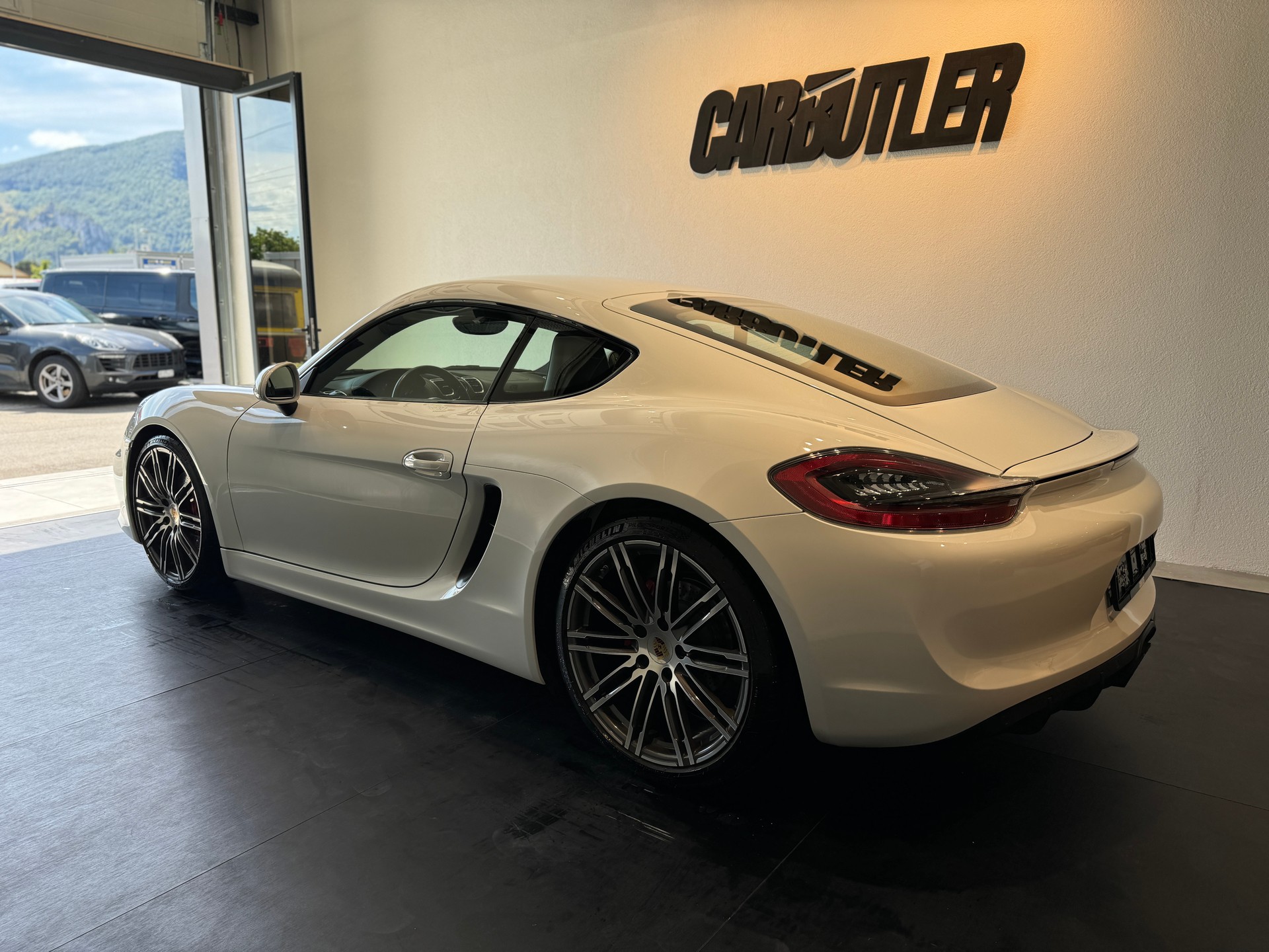 PORSCHE Cayman GTS 3.4 PDK-image-7