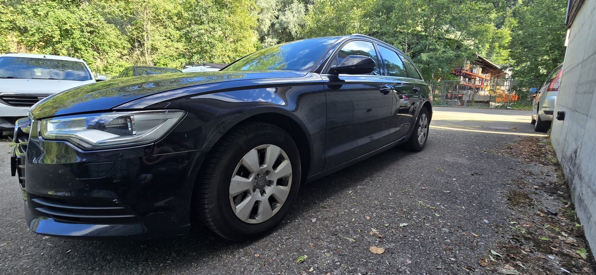 AUDI A6 Avant 2.0 TDI ultra multitronic-image-2
