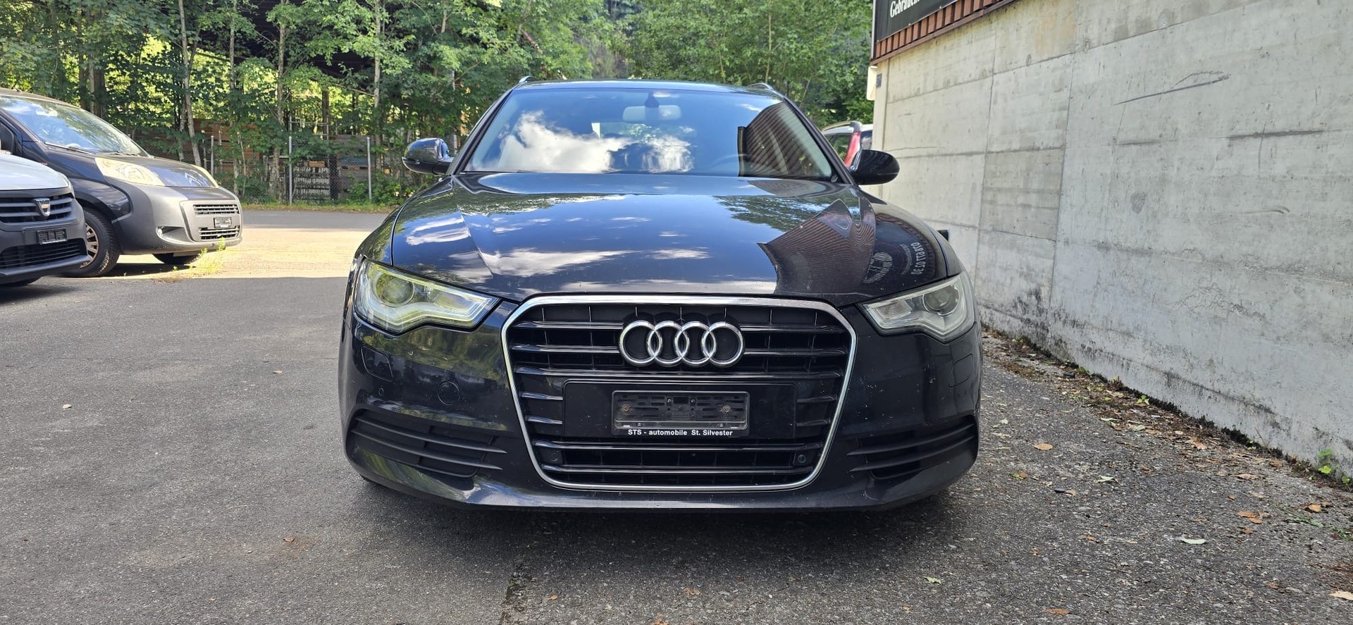 AUDI A6 Avant 2.0 TDI ultra multitronic-image-1
