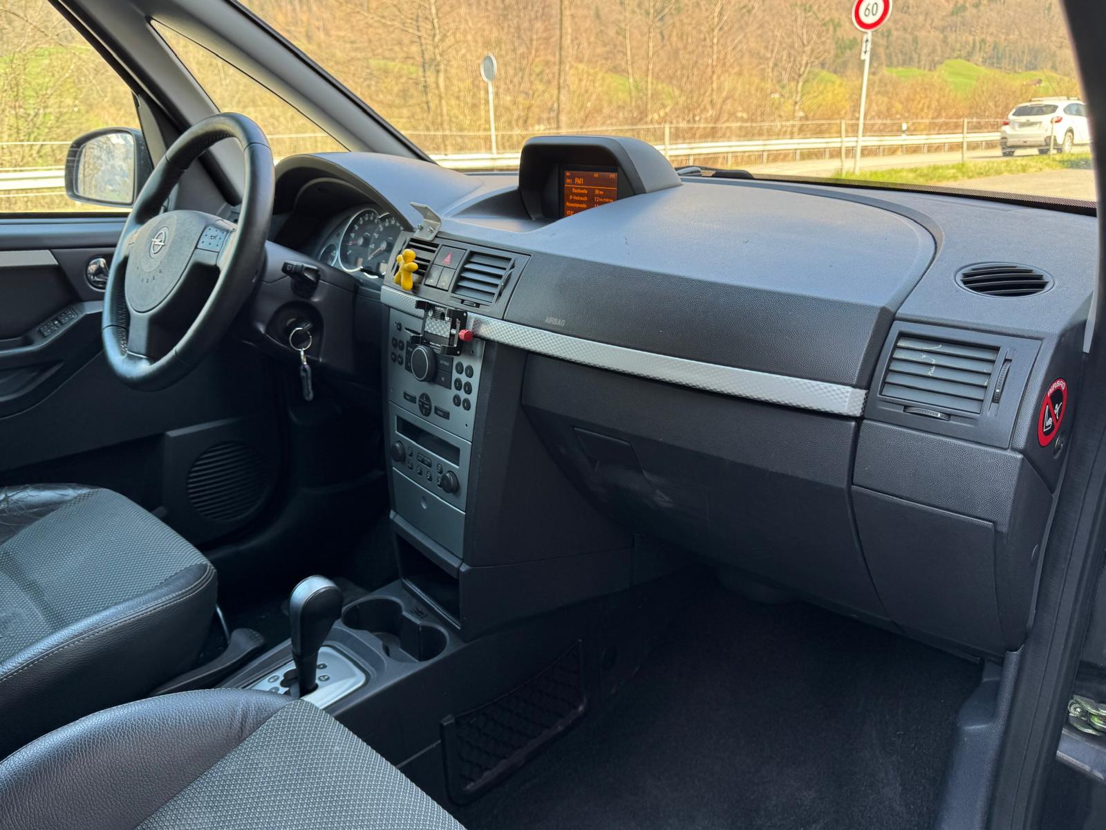 OPEL Meriva 1.8i 16V Cosmo-image-7