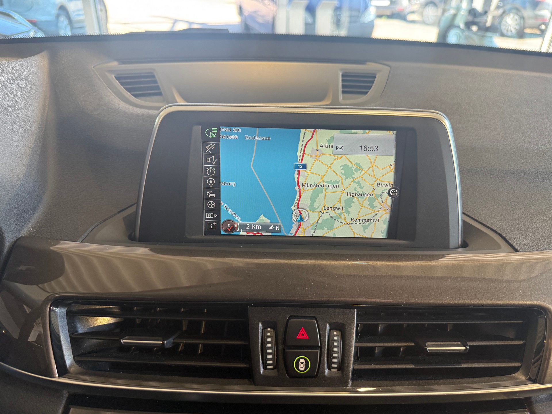 BMW X1 sDrive 18d xLine Steptronic ***GRATIS-SERVICE***-image-16