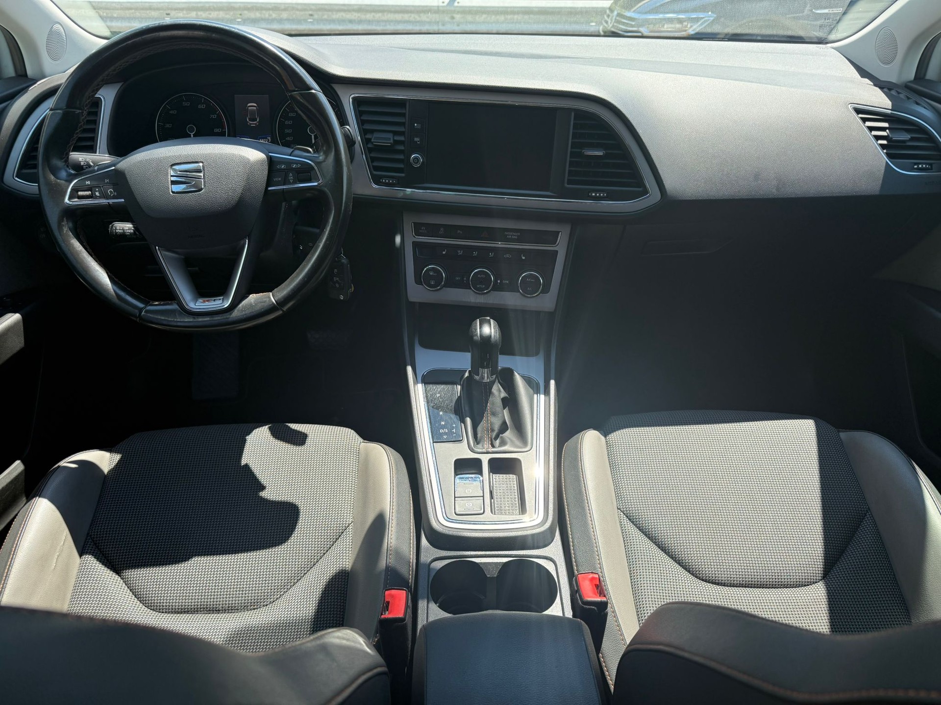 SEAT Leon ST 2.0 TSI X-Perience 4Drive DSG-image-8