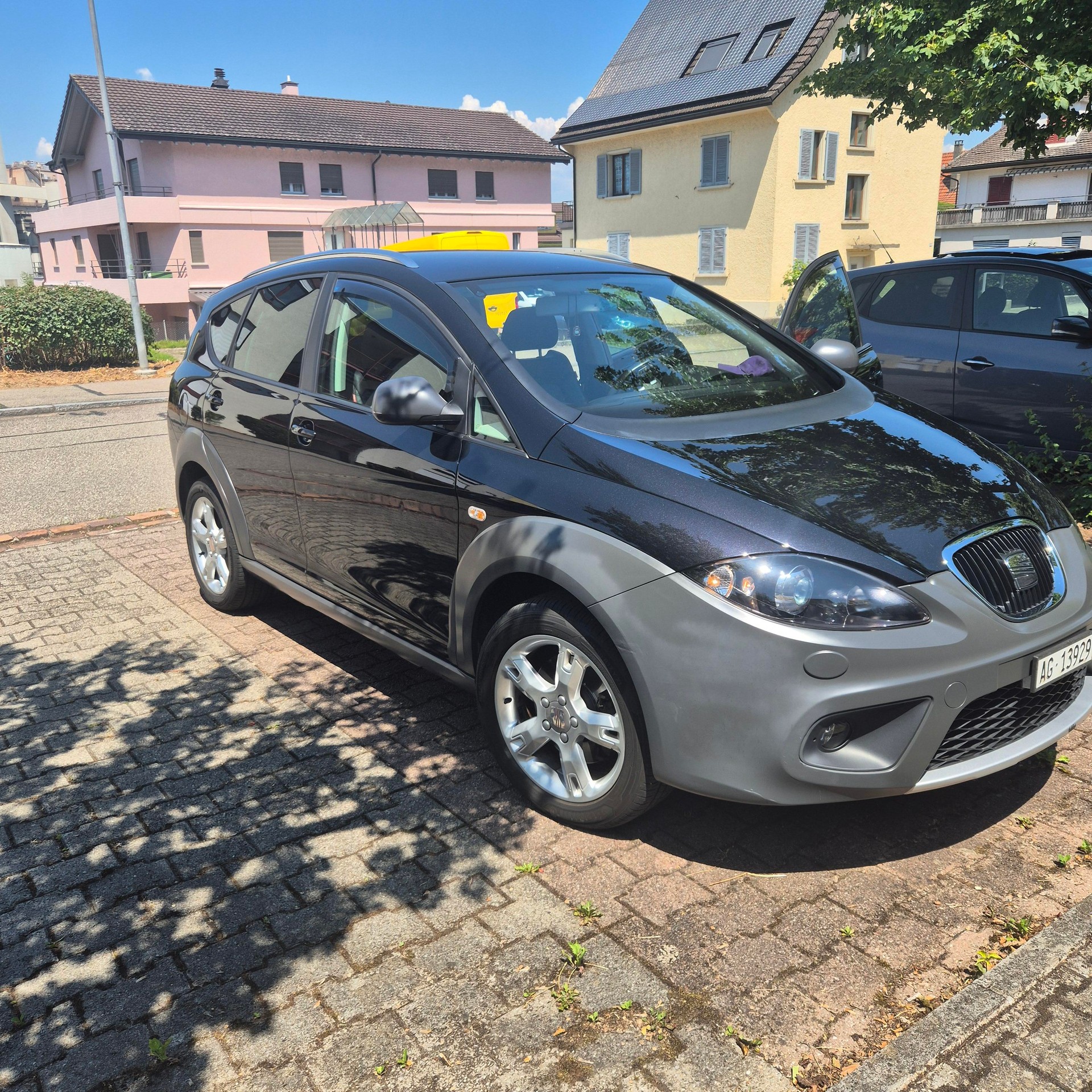 SEAT 2.0 TSI 16V Advantage-image-2