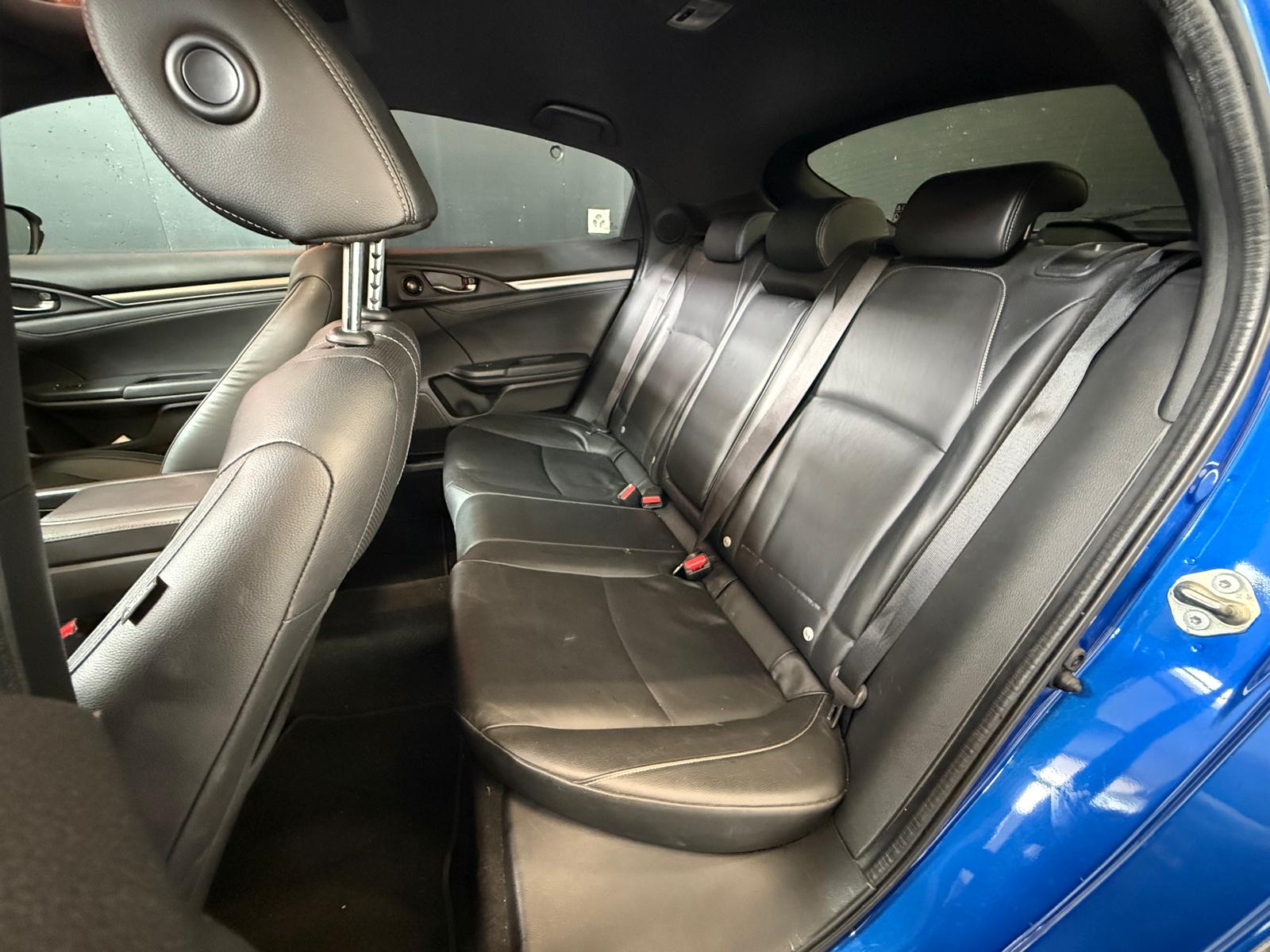 HONDA Civic 1.6 i-DTEC Executive Premium-image-11