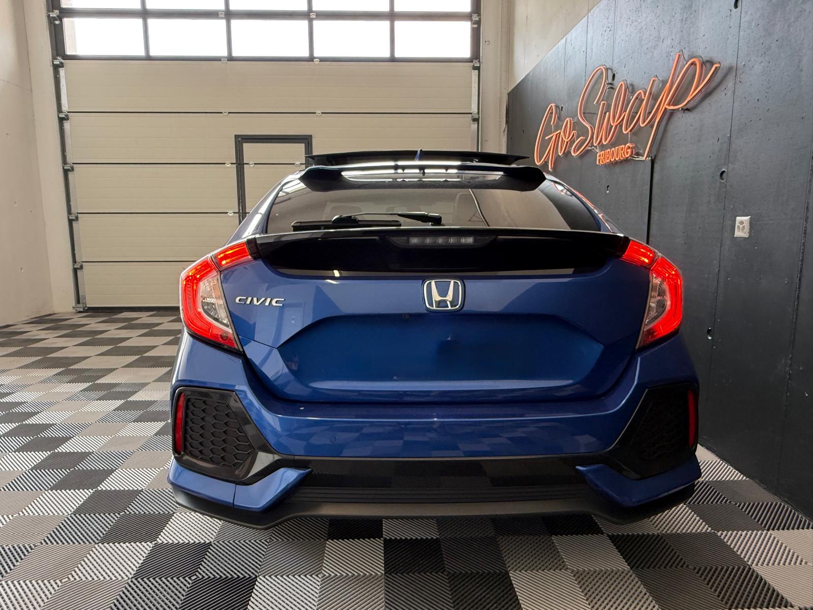 HONDA Civic 1.6 i-DTEC Executive Premium-image-4