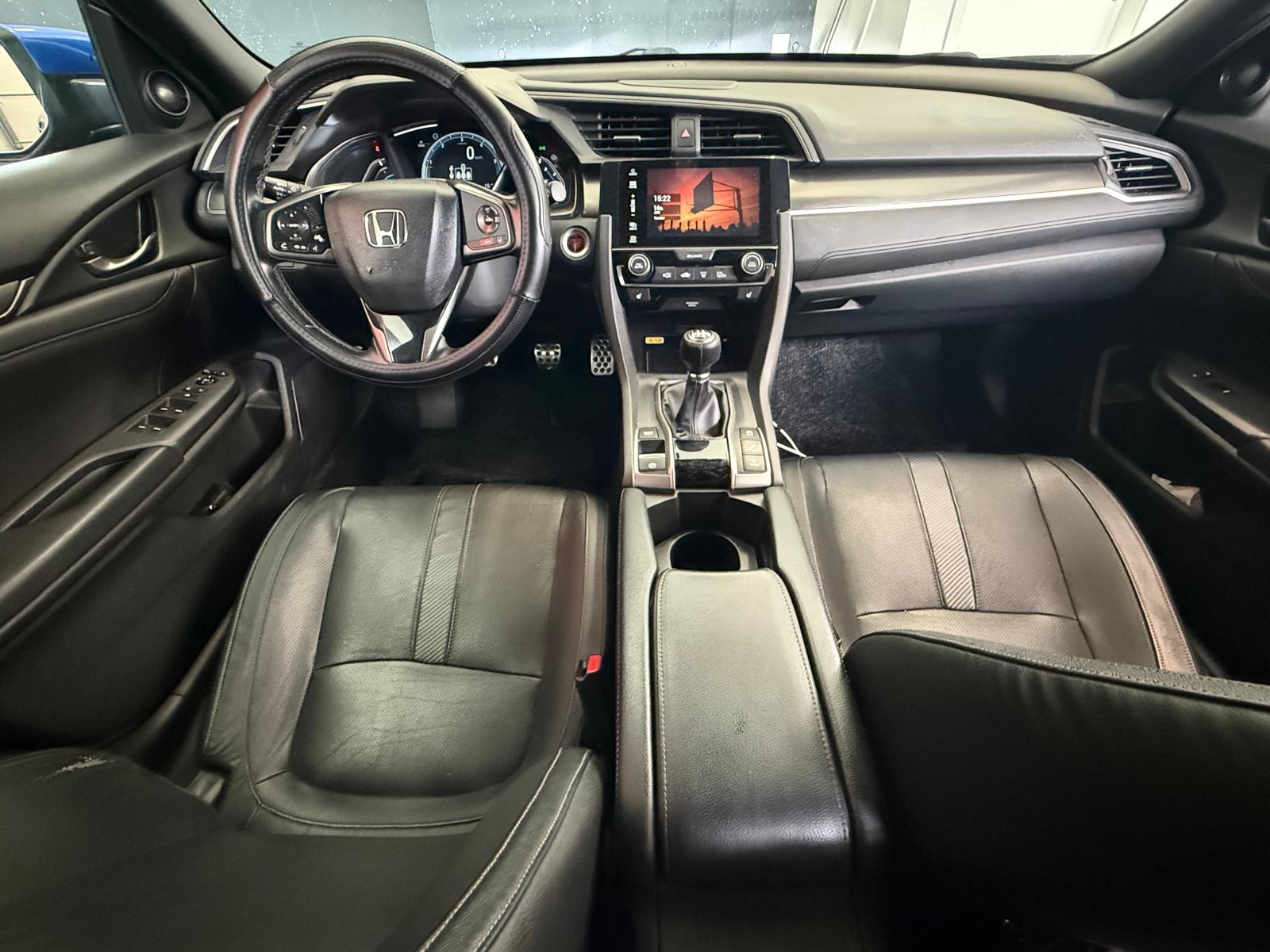 HONDA Civic 1.6 i-DTEC Executive Premium-image-13