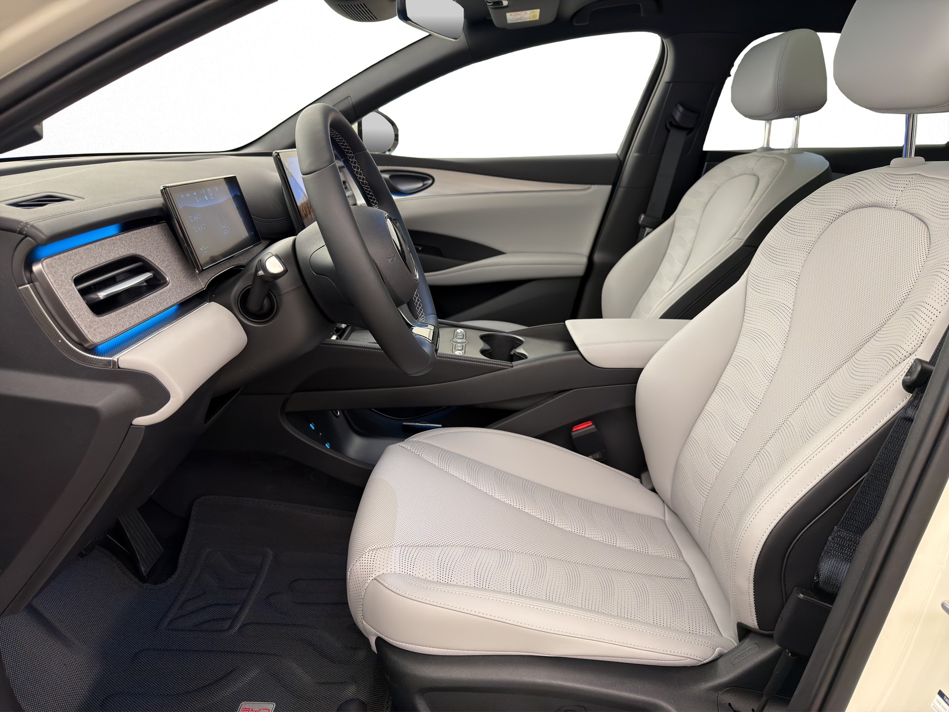 BYD Seal 6 DM-i Touring Comfort-image-6