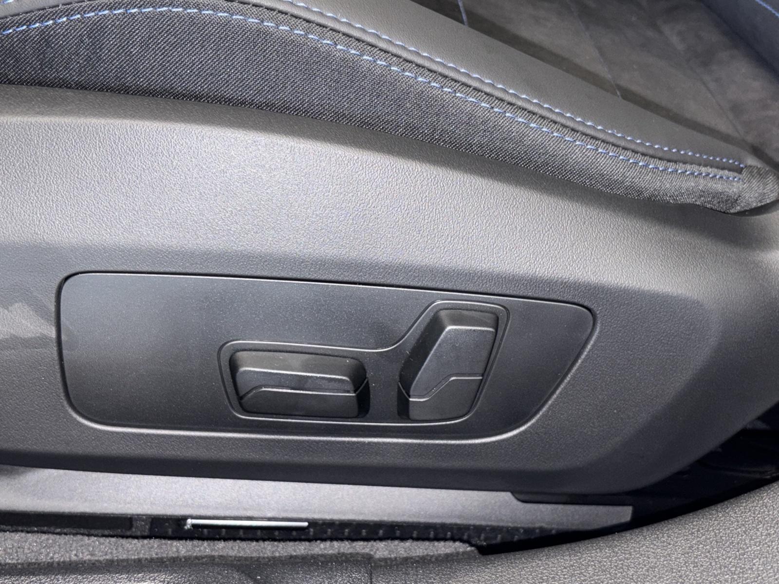 BMW 123 xDrive-image-17