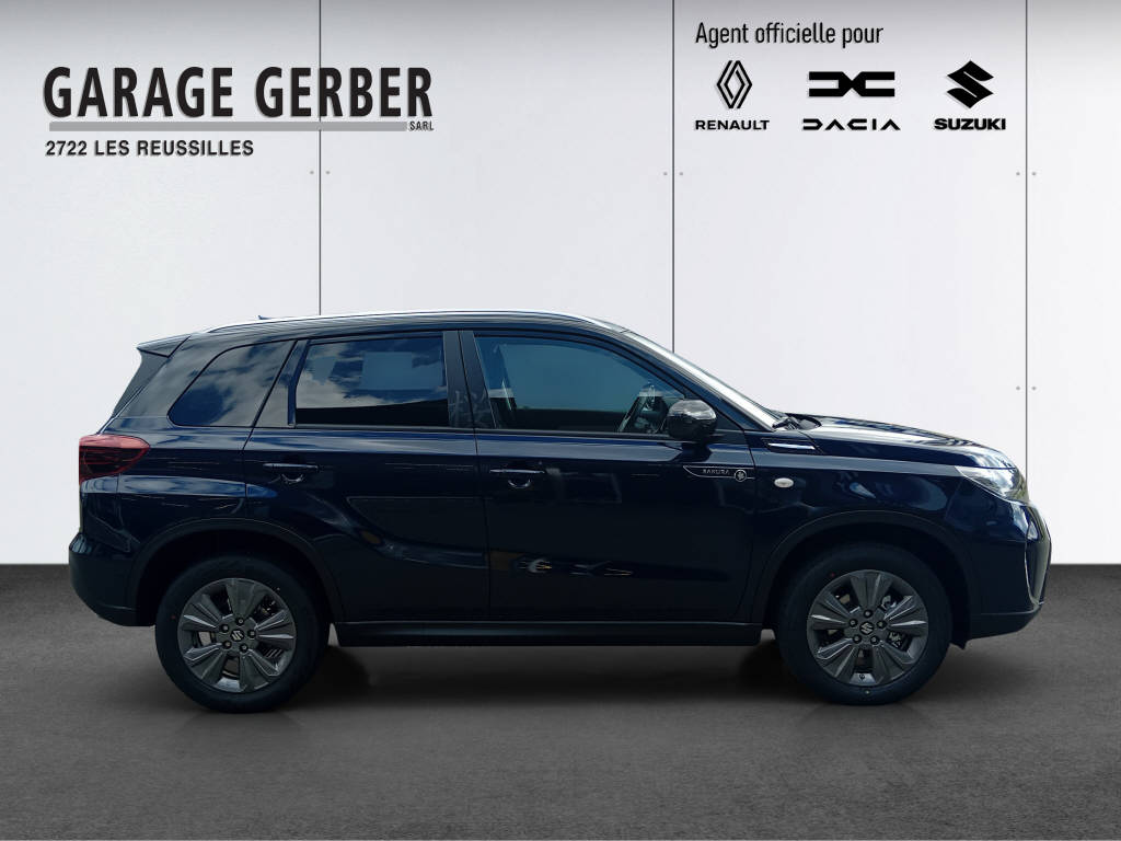 SUZUKI Vitara 1.4 T Sakura Hybrid 4x4-image-3