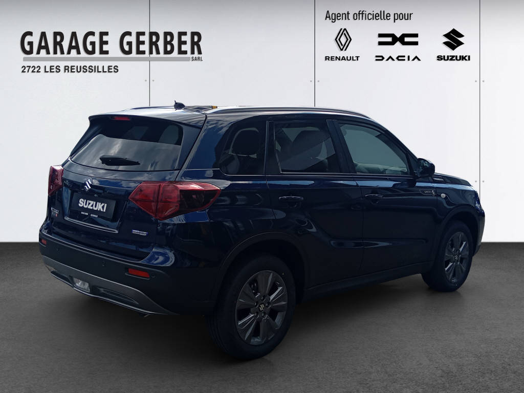SUZUKI Vitara 1.4 T Sakura Hybrid 4x4-image-4