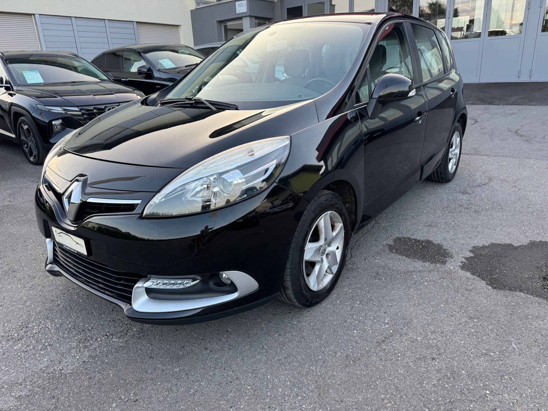 RENAULT Scénic 1.5 dCi Energy EDC-image-3
