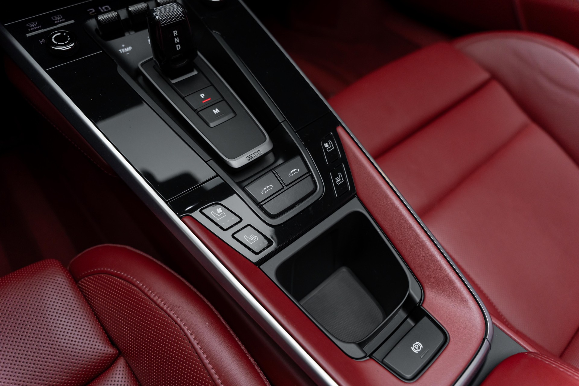 PORSCHE 911 Targa 4S PDK-image-14