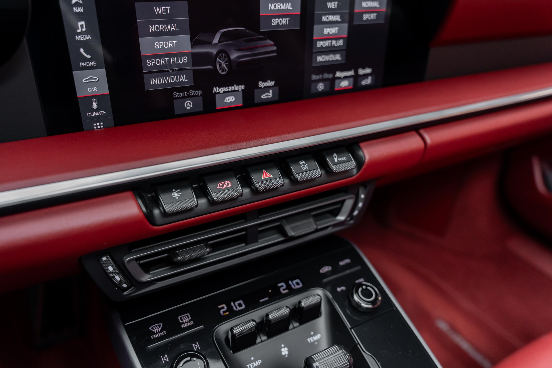 PORSCHE 911 Targa 4S PDK-image-12
