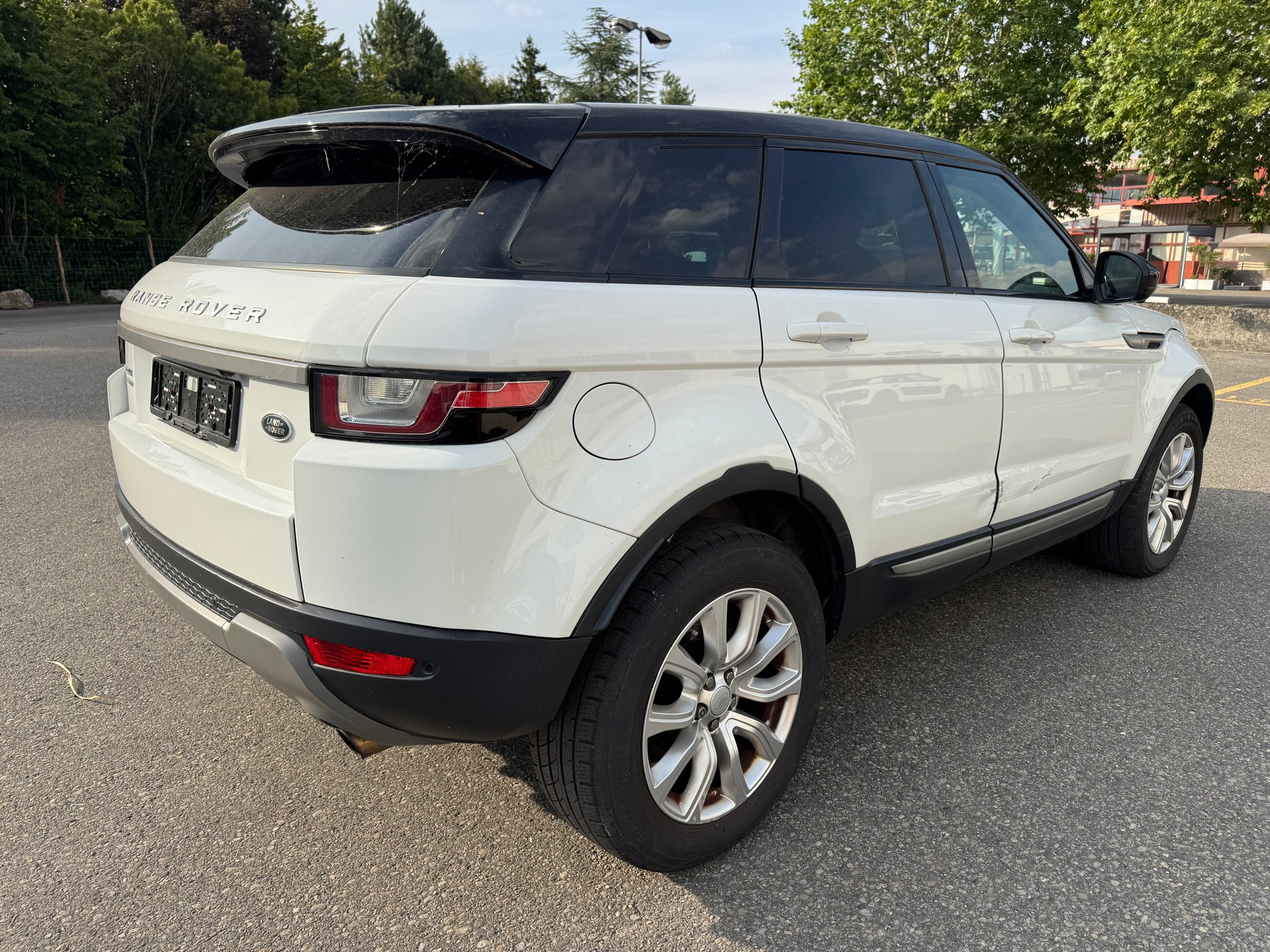 LAND ROVER Range Rover Evoque 2.0 Si4 HSE AT9-image-5