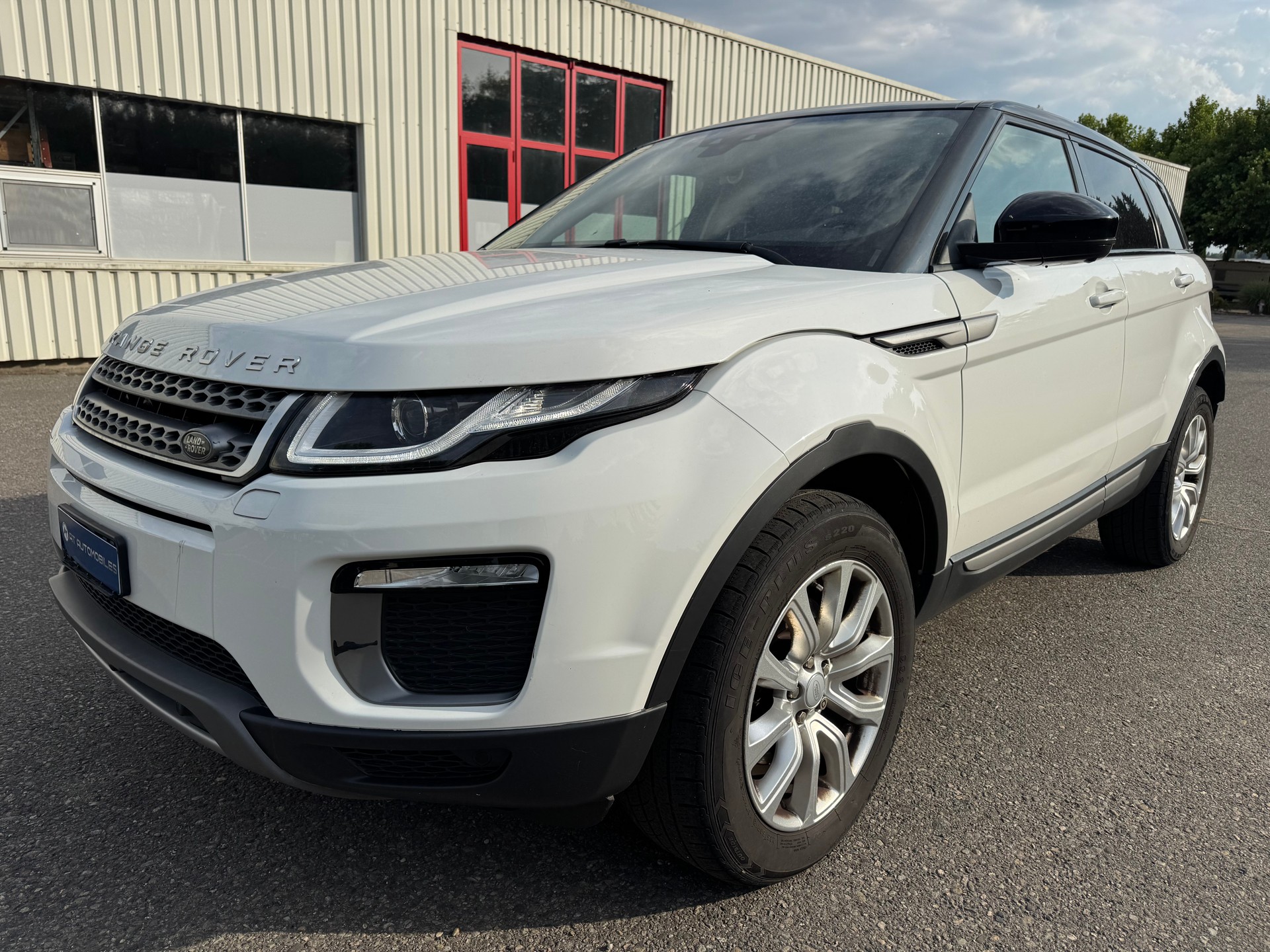 LAND ROVER Range Rover Evoque 2.0 Si4 HSE AT9-image-0