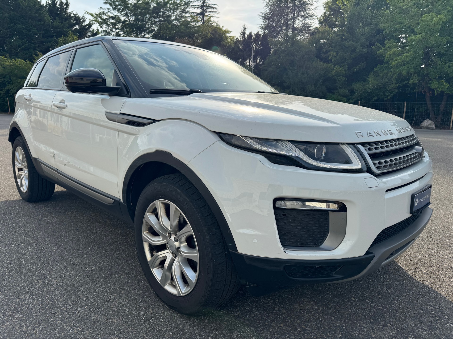 LAND ROVER Range Rover Evoque 2.0 Si4 HSE AT9-image-3