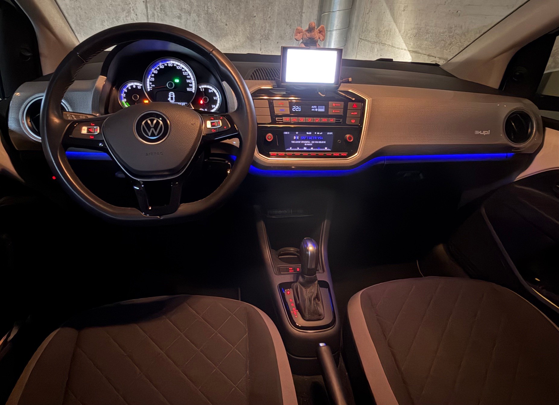 VW e-Up-image-12