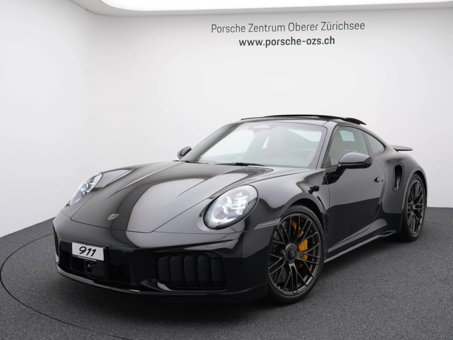 PORSCHE 911 Turbo S-image-0