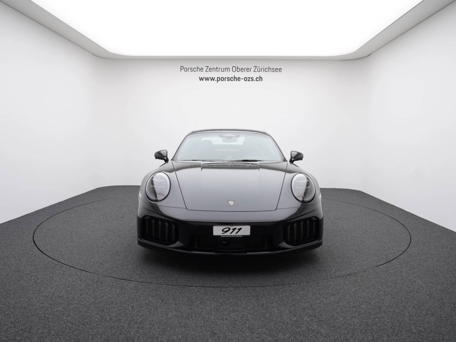 PORSCHE 911 Turbo S-image-9