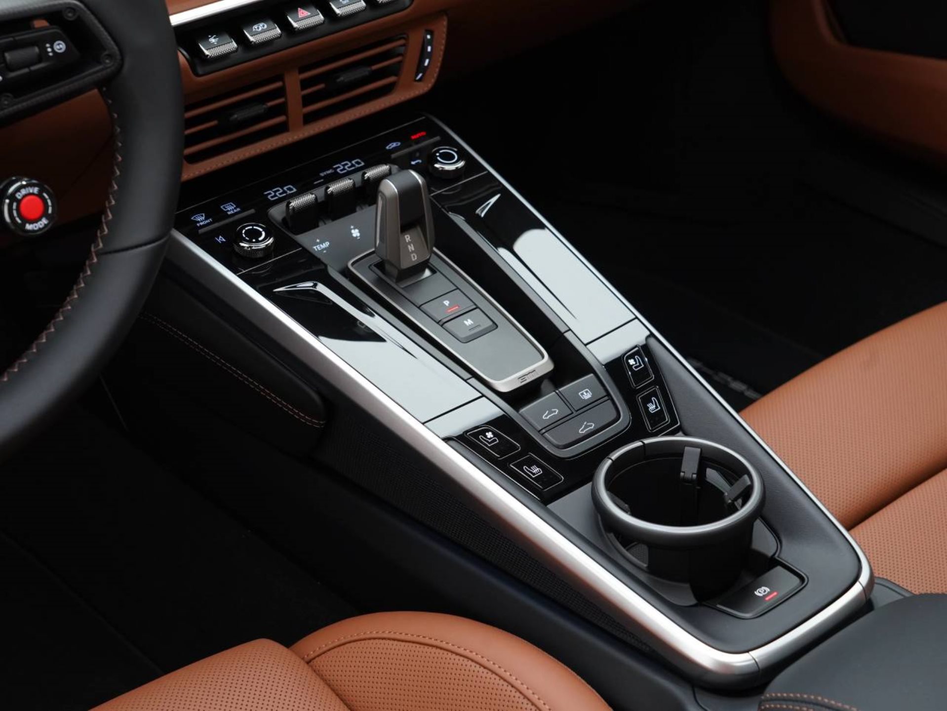 PORSCHE 911 Turbo S-image-19