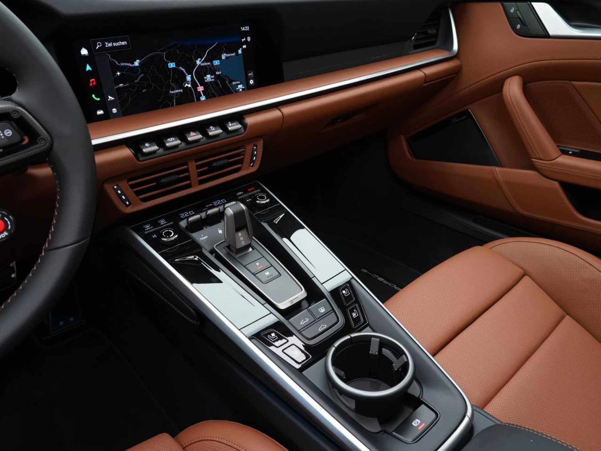 PORSCHE 911 Turbo S-image-17