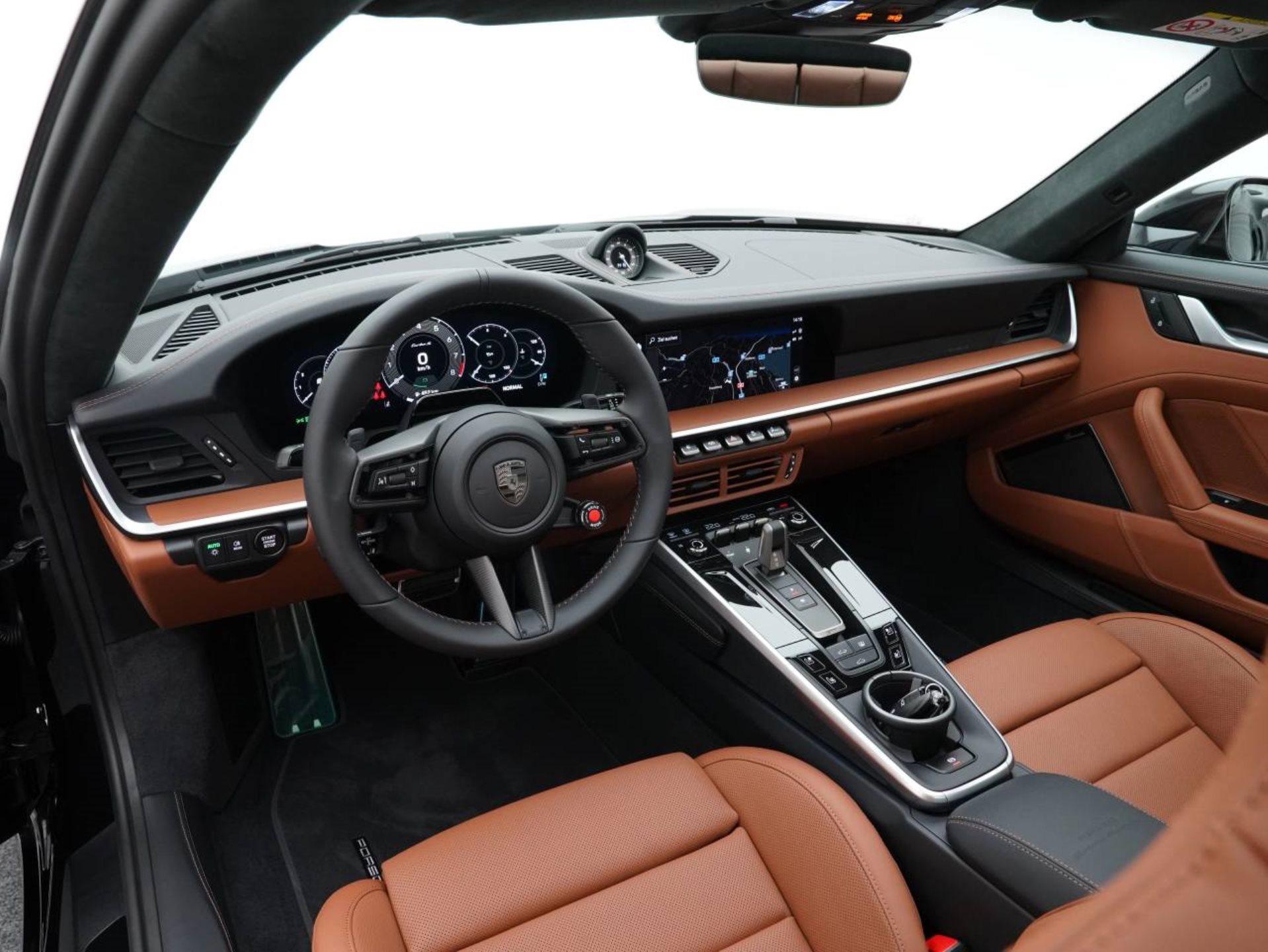 PORSCHE 911 Turbo S-image-14