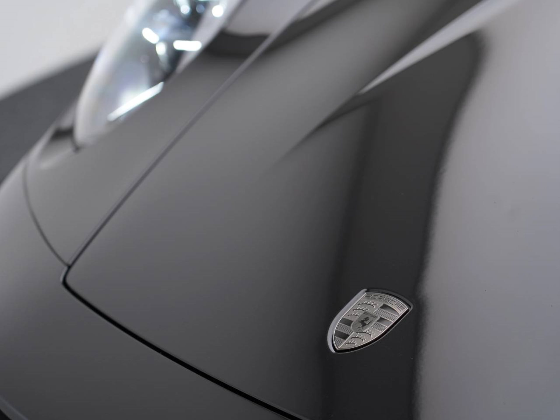 PORSCHE 911 Turbo S-image-11