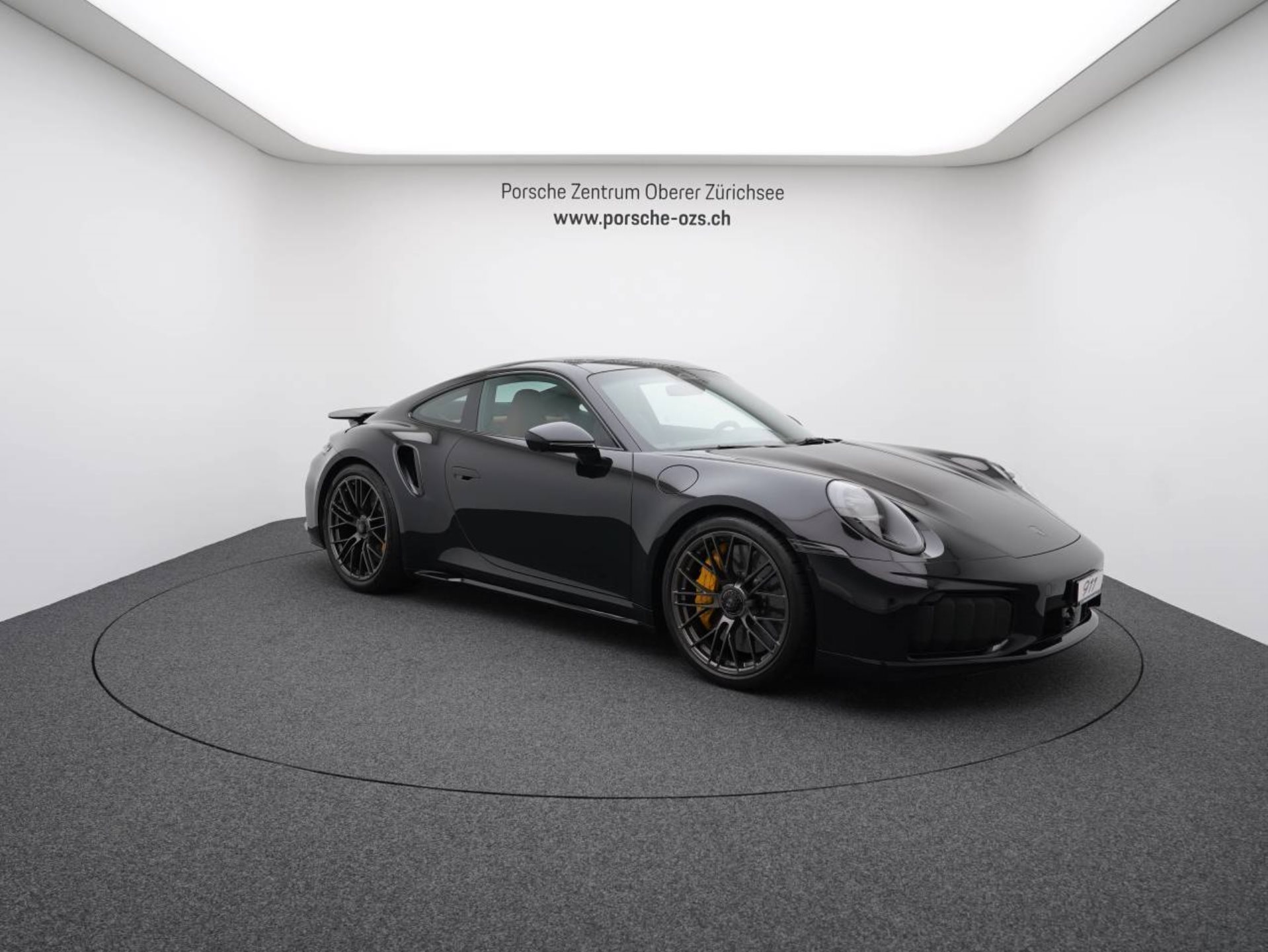 PORSCHE 911 Turbo S-image-8