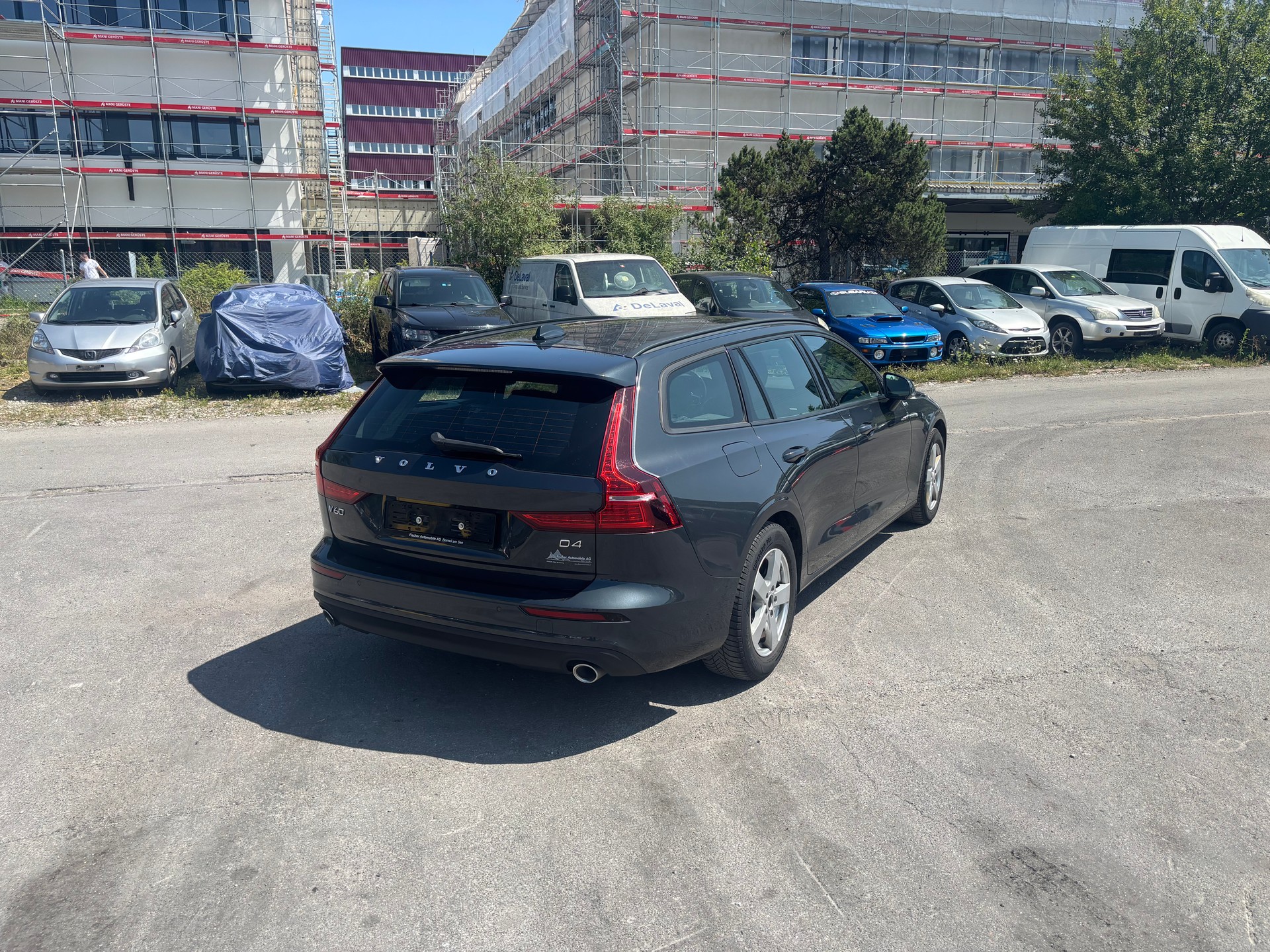 VOLVO V60 D4 Geartronic-image-6