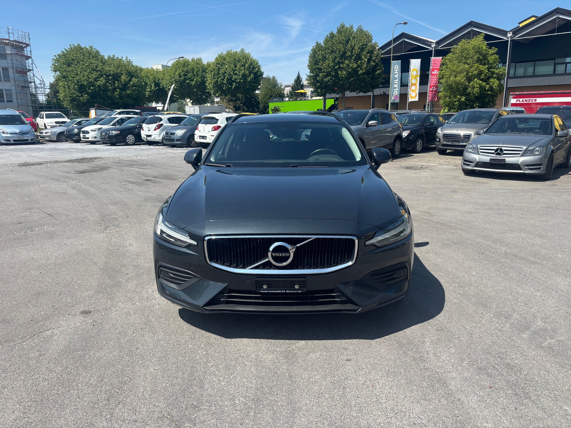 VOLVO V60 D4 Geartronic-image-0