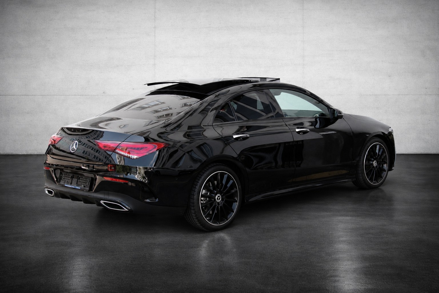 MERCEDES-BENZ CLA 250 4Matic AMG Line 7G-DCT-image-3
