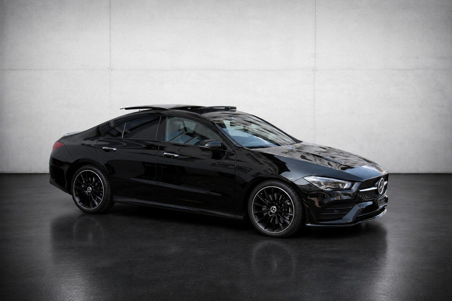 MERCEDES-BENZ CLA 250 4Matic AMG Line 7G-DCT-image-2