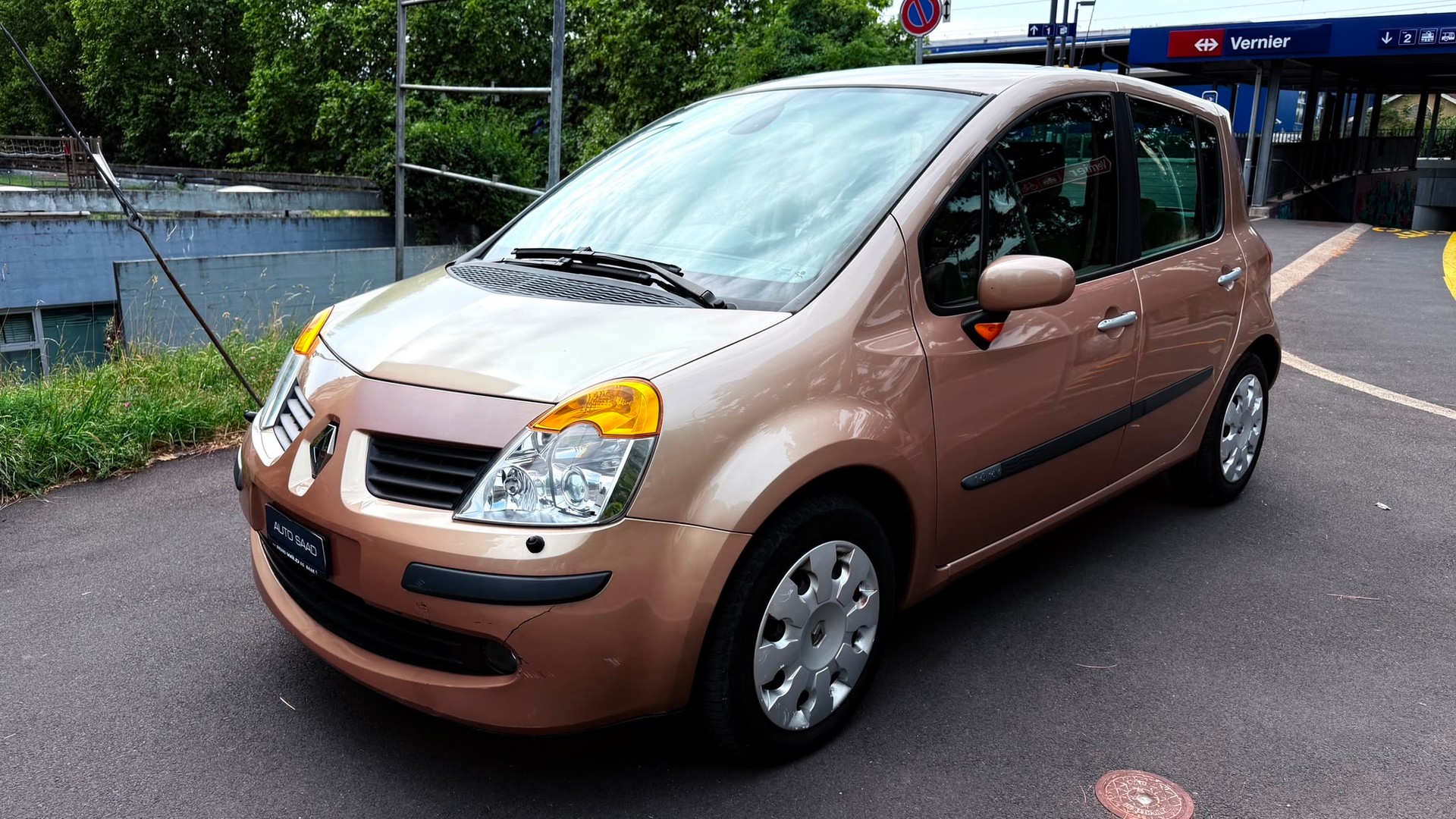 RENAULT Modus 1.6 16V Dynamique Luxe-image-2