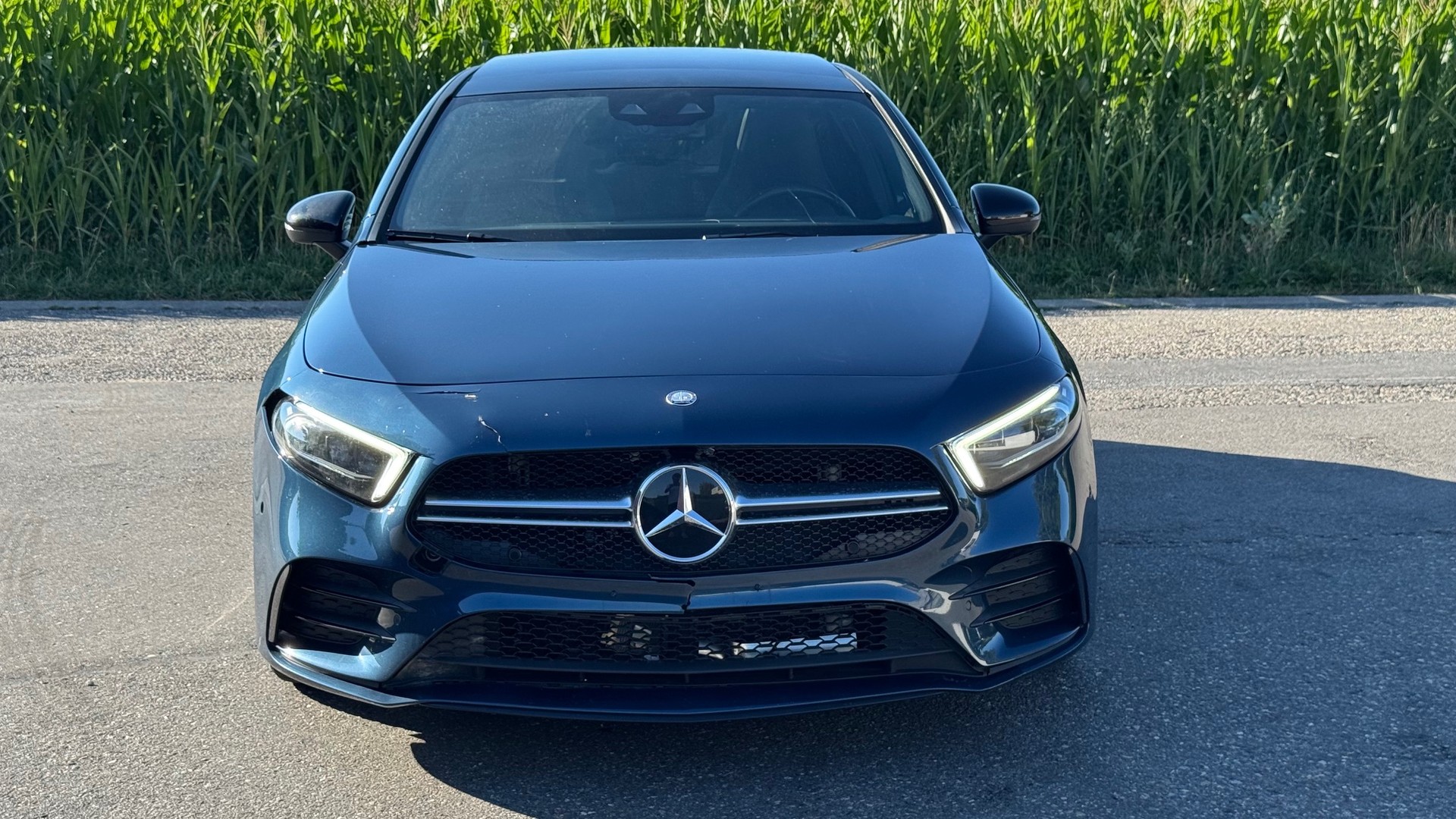 MERCEDES-BENZ A 35 AMG 4Matic Speedshift-image-7