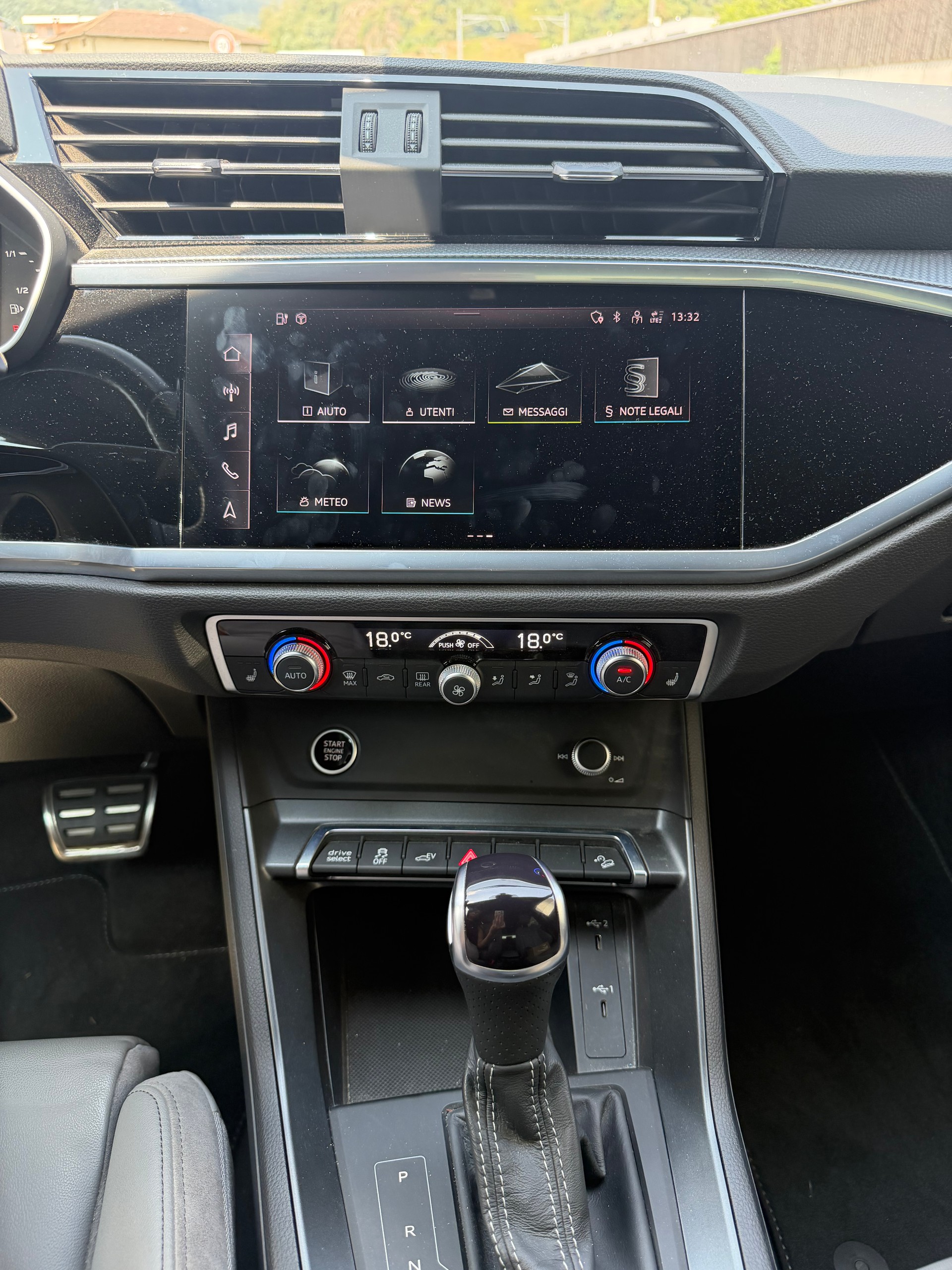 AUDI Q3 Sportback 45 TFSI e S line S-tronic-image-11