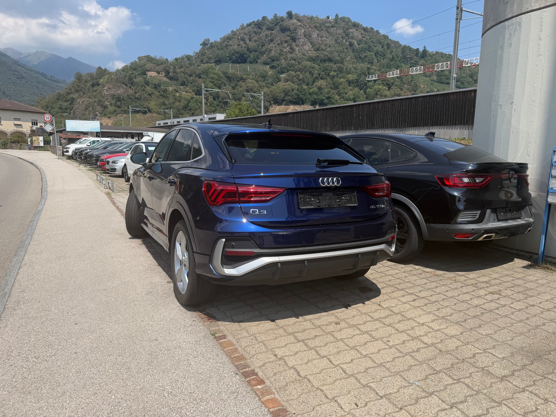 AUDI Q3 Sportback 45 TFSI e S line S-tronic-image-4