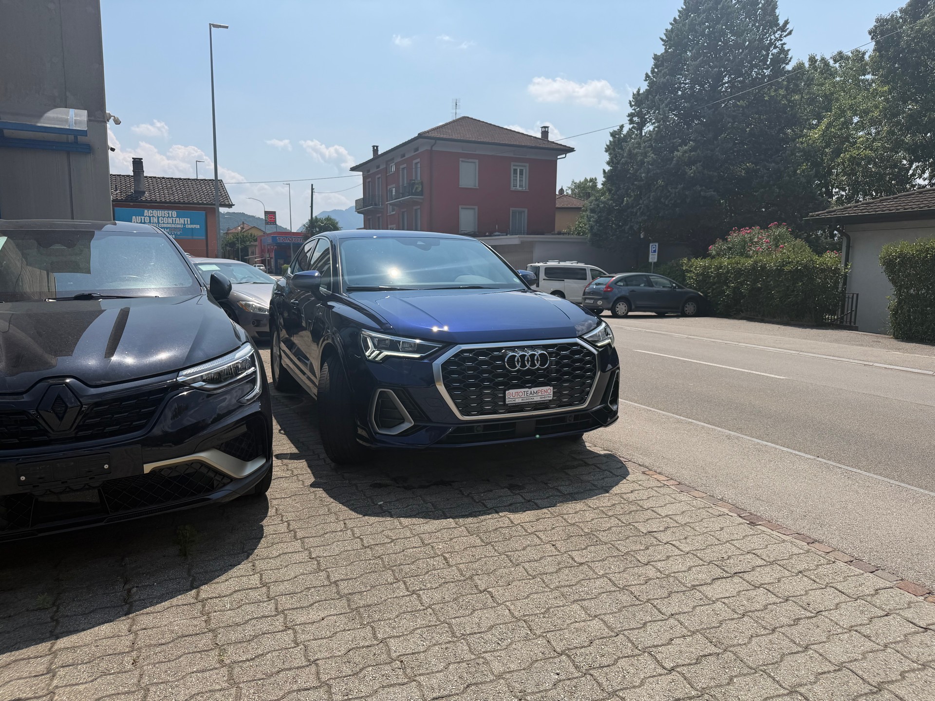 AUDI Q3 Sportback 45 TFSI e S line S-tronic-image-2