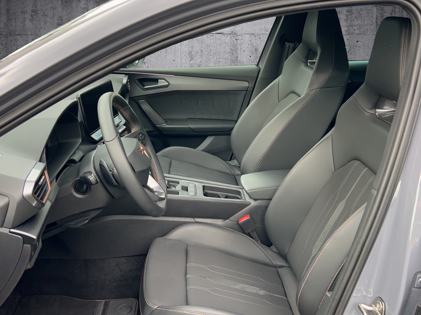 CUPRA LEON 1.4 e-HYBRID pHEV DSG-image-11