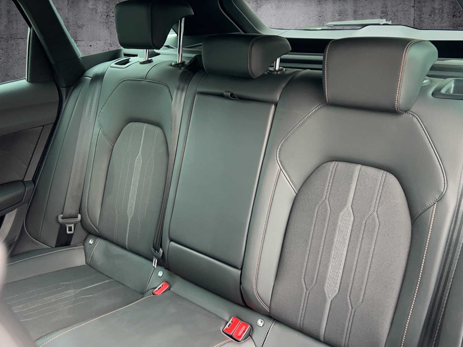 CUPRA LEON 1.4 e-HYBRID pHEV DSG-image-18