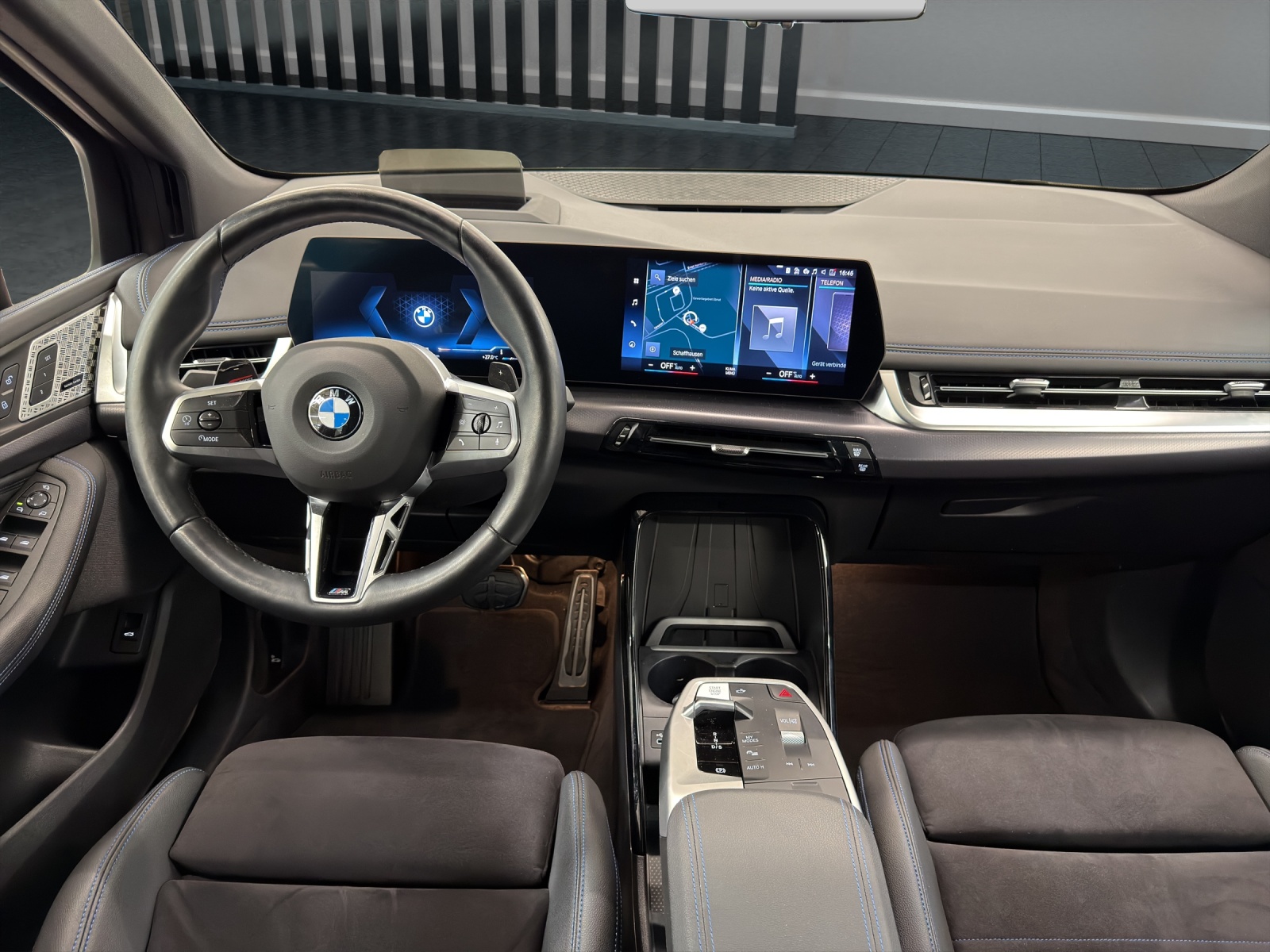 BMW 218d Active Tourer M Sportpaket-image-9