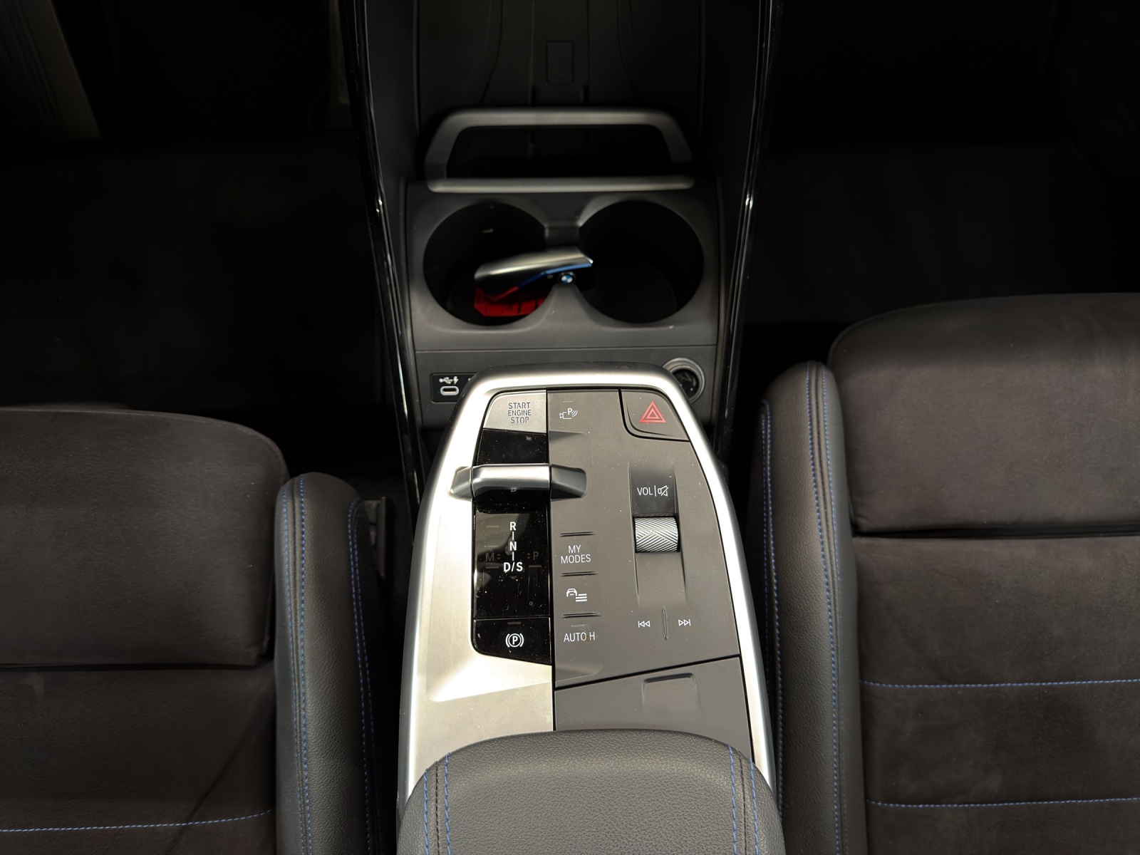 BMW 218d Active Tourer M Sportpaket-image-13