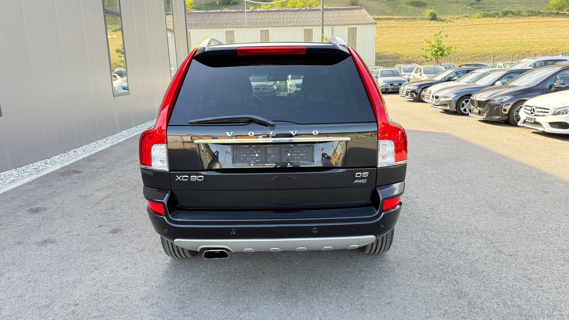 VOLVO XC90 D5 AWD Summum Geartronic-image-5