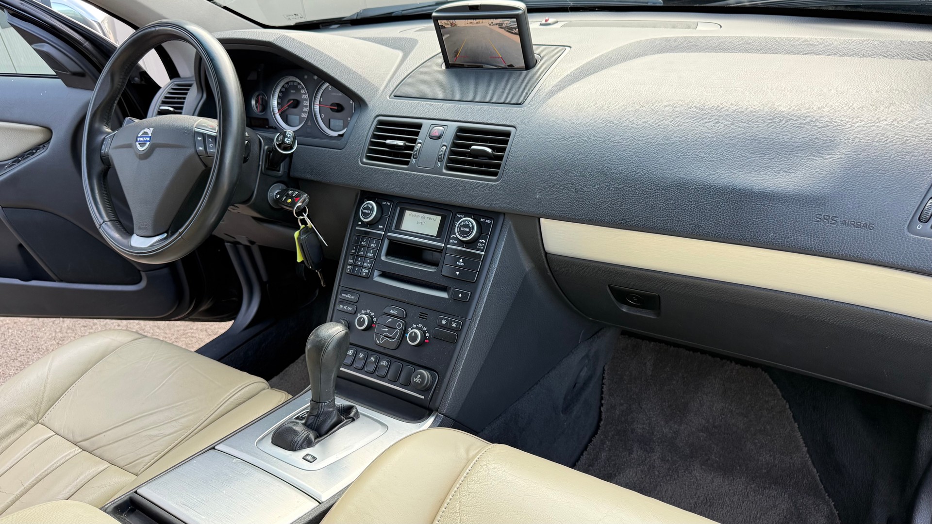 VOLVO XC90 D5 AWD Summum Geartronic-image-13