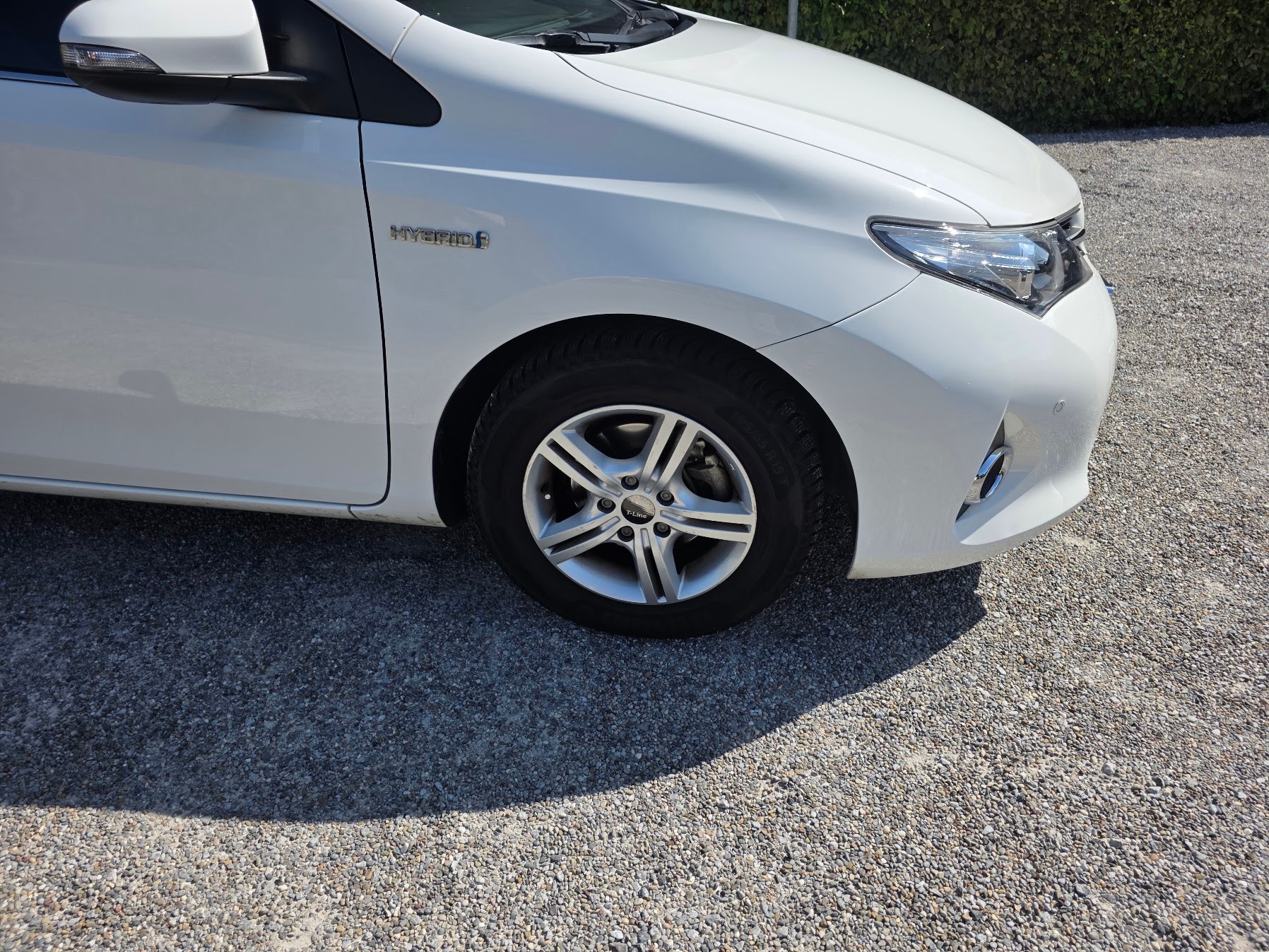 TOYOTA 1.8 HSD Linea Luna-image-4