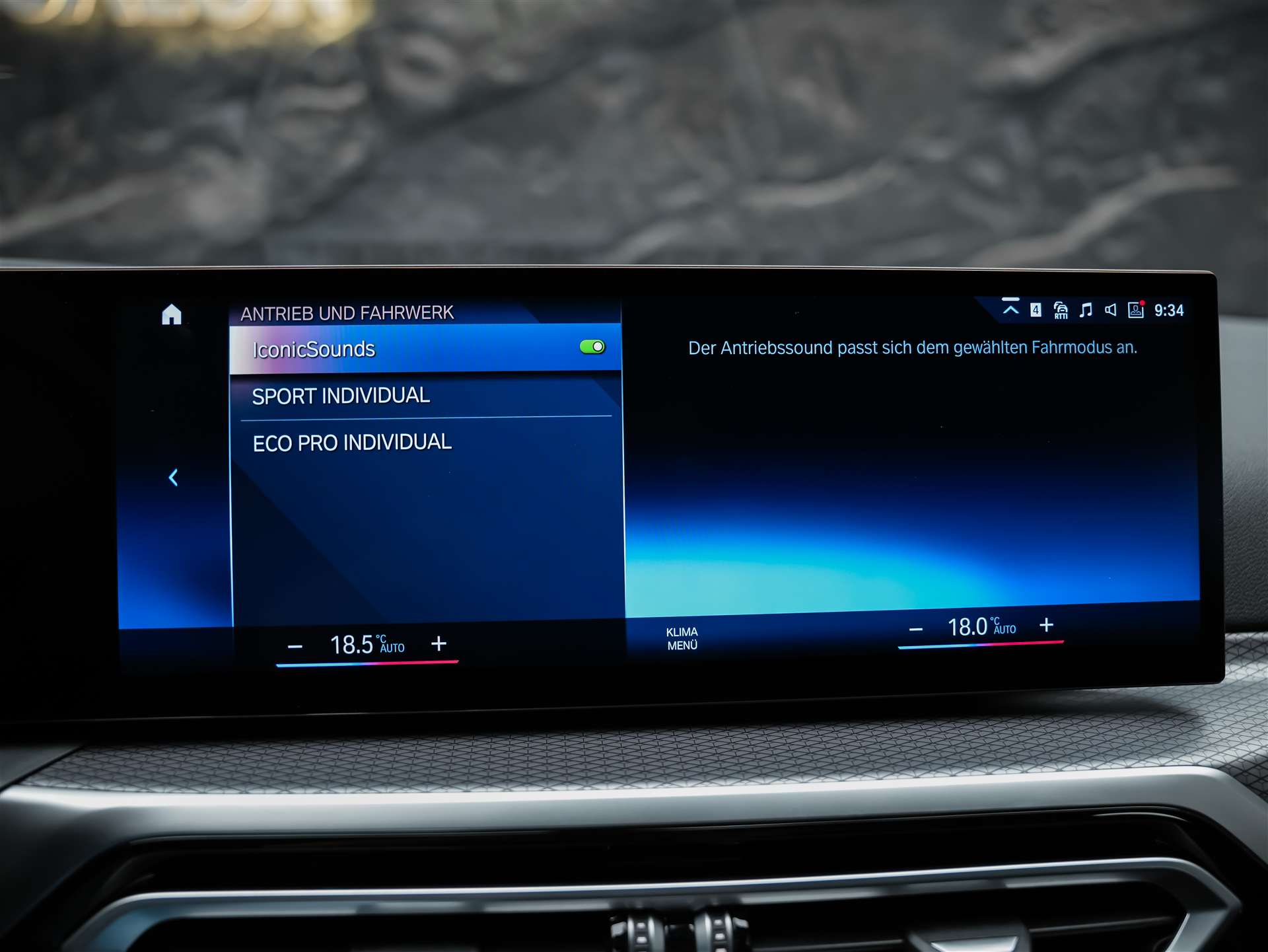BMW M340i xDrive Steptronic M Sport Pro *Head-Up*Harman/Kardon*Individual Lackierung*-image-38
