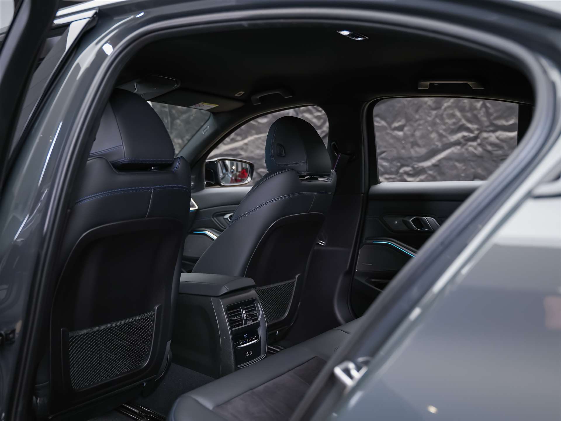BMW M340i xDrive Steptronic M Sport Pro *Head-Up*Harman/Kardon*Individual Lackierung*-image-10