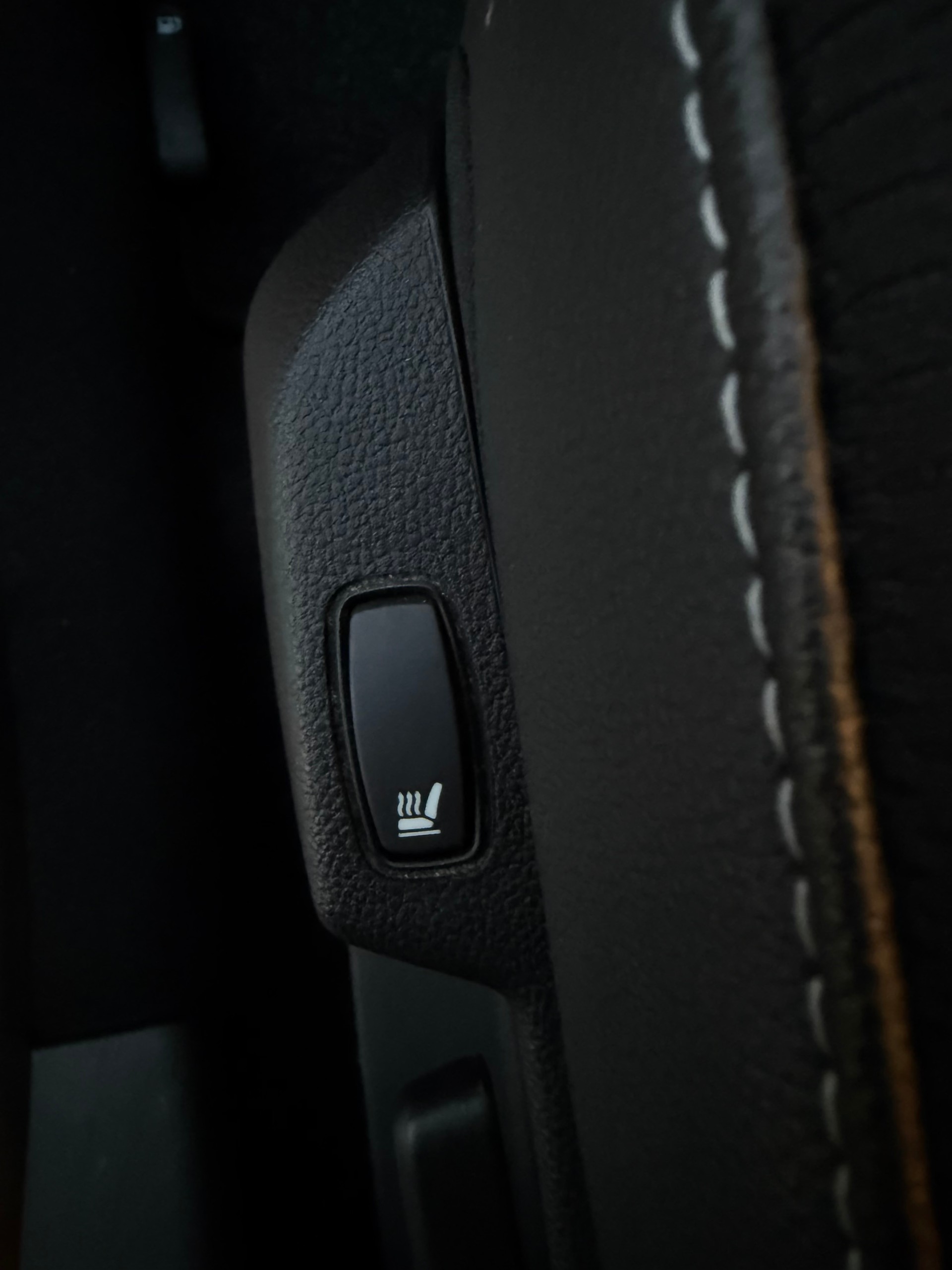 DACIA Duster TCe 150 Prestige EDC 4x2-image-10