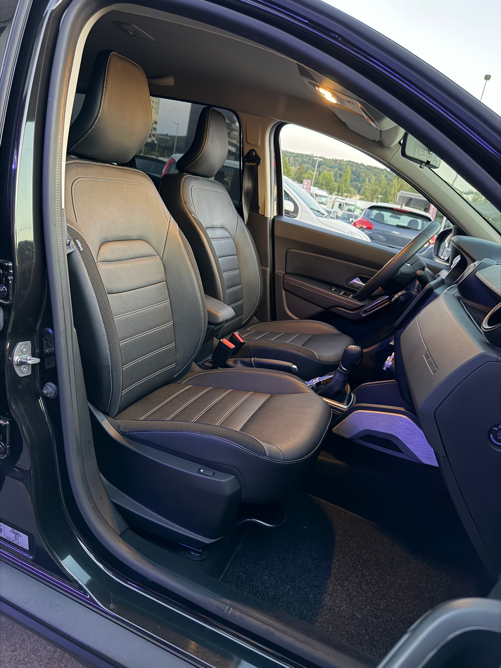 DACIA Duster TCe 150 Prestige EDC 4x2-image-14