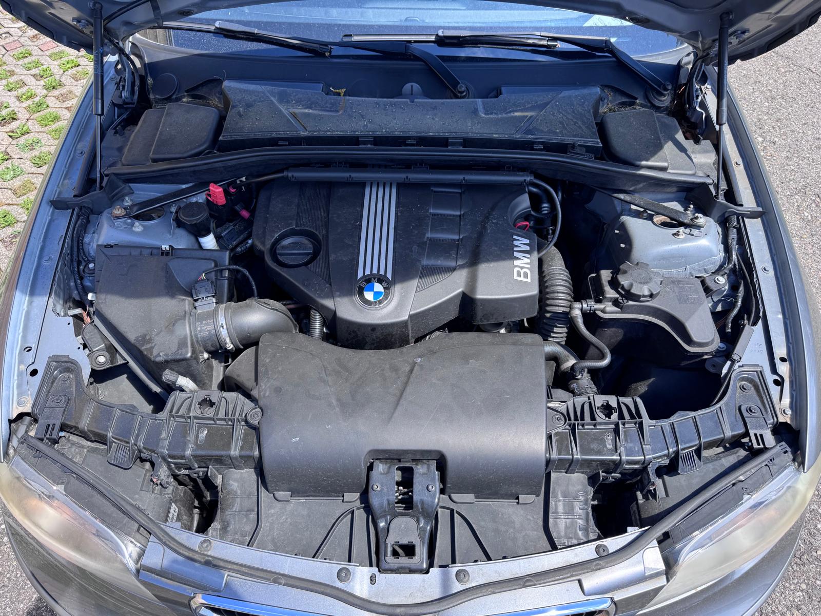 BMW 118d-image-8