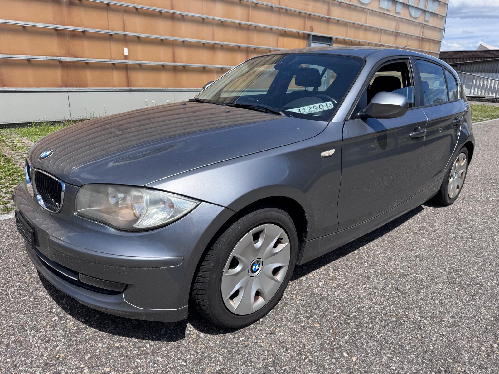 BMW 118d-image-3